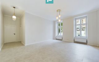 Apartament 3 camere premium, Bulevardul Revoluției - Poză 2