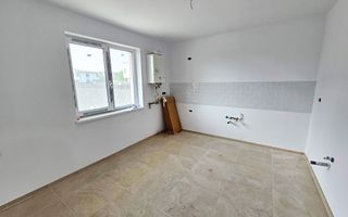 1/3 Triplex, 4 camere, pivnita, 300 mp teren, predare la cheie, Cetate - Poză 6