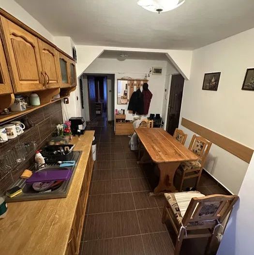 Ap. 4 camere Bucovina etaj 2 centrala proprie - Poză 4