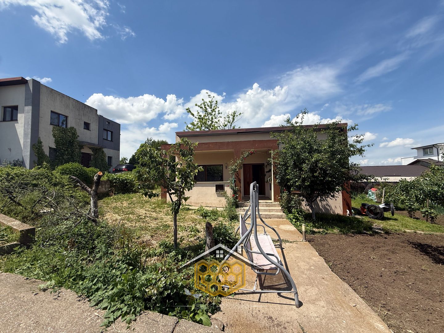 Oferta 2 case la pret de una in Ghercesti – Ideal pentru 2 familii - Poză 19