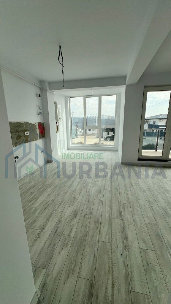 Apartament 2 camere, decomandat, în complex rezidențial Rediu, cu loc de parcare - Poză 3
