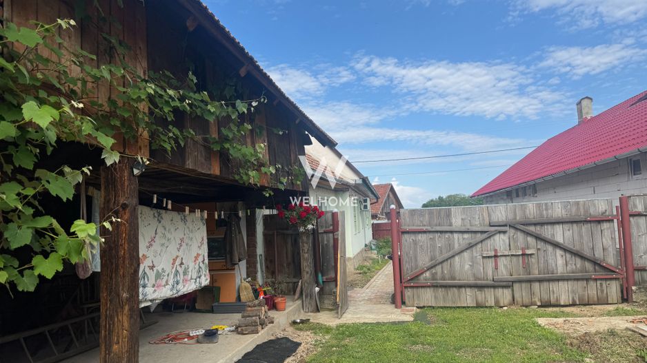 Casa individuala in Arpasu de Sus, teren mare, partial renovata - Poză 32
