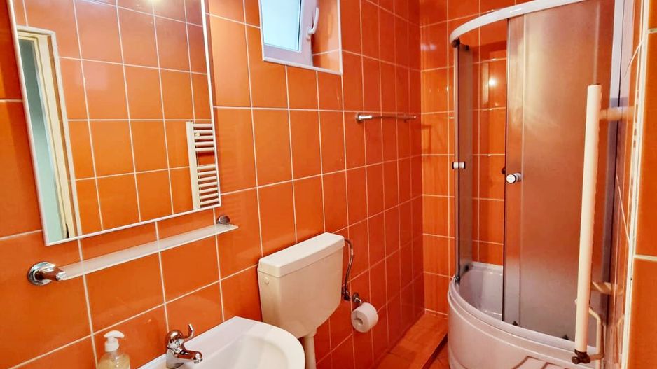 Zona Grivitei corp de casa pretabil birouri - Poză 4