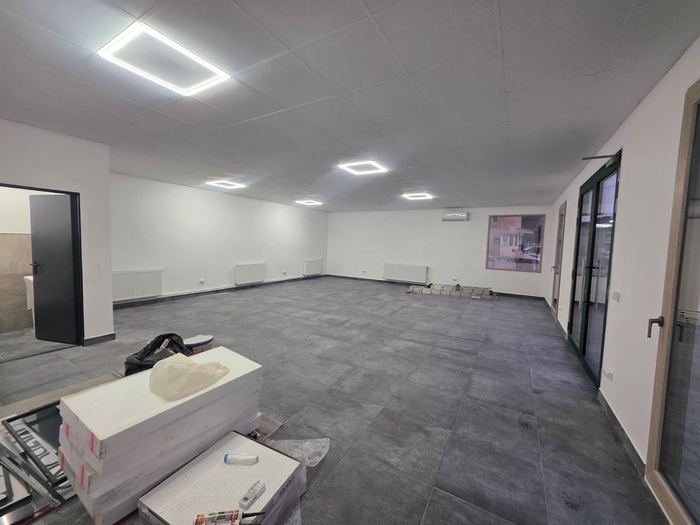 Spatiu Comercial de Inchiriat | Burdujeni, Suceava | Pret: 2.000€/luna - Poză 3