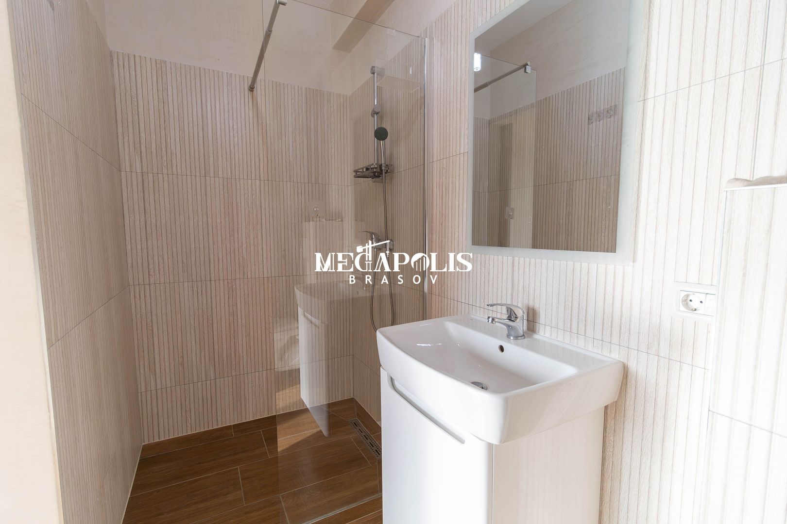 Duplex modern – 5 camere + garaj - Poză 21