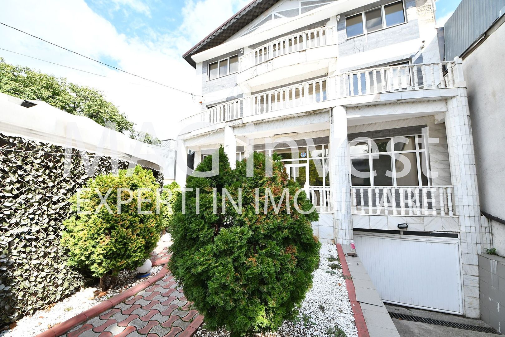 Exclusivitate - Vila P+2E - 15 camere, garaj - Mazepa 2, str. Al. Cernat - Poză 19