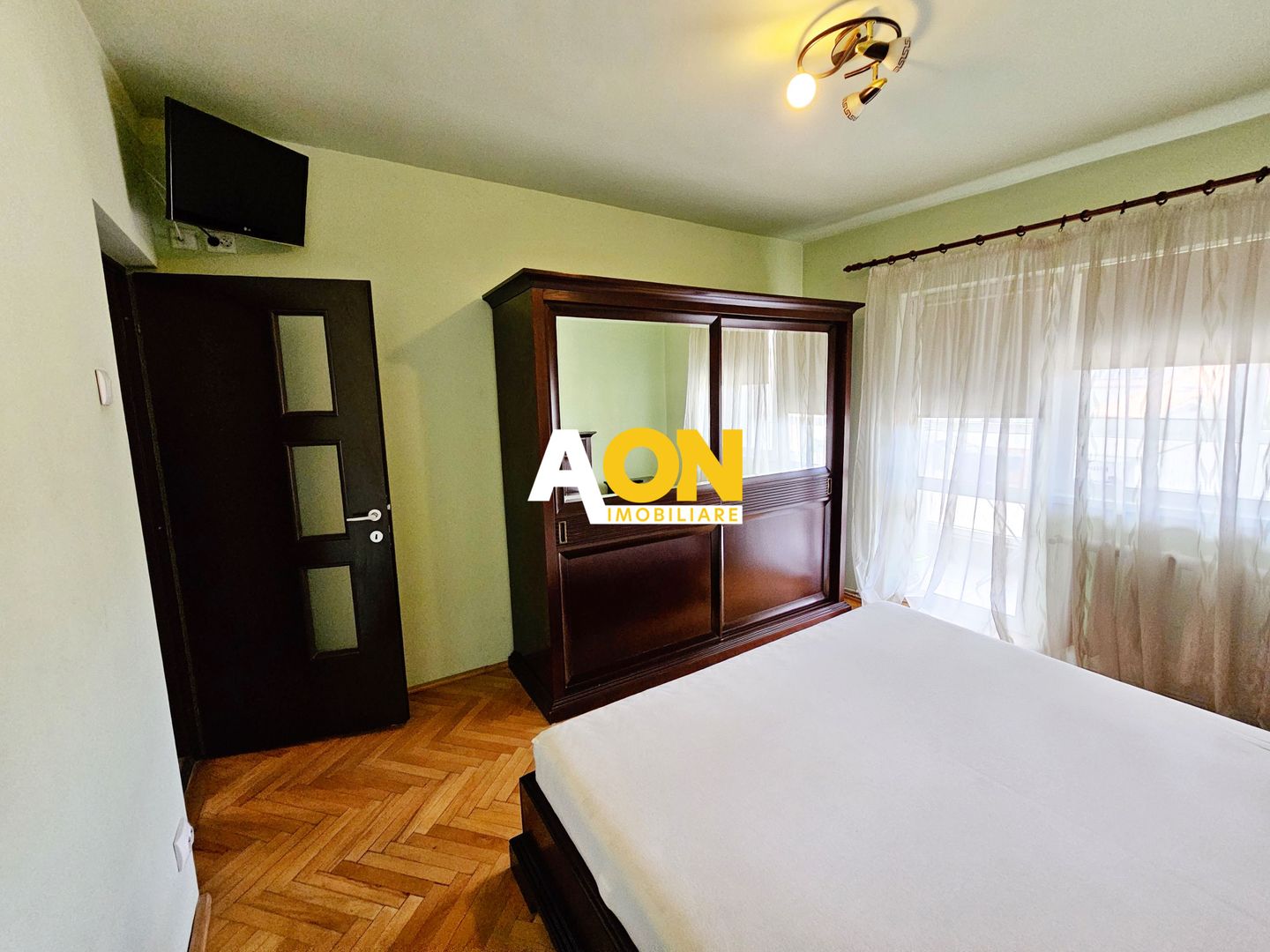 Apartament 3 camere decomandat, etaj 2, ultracentral, zona Primarie - Poză 8