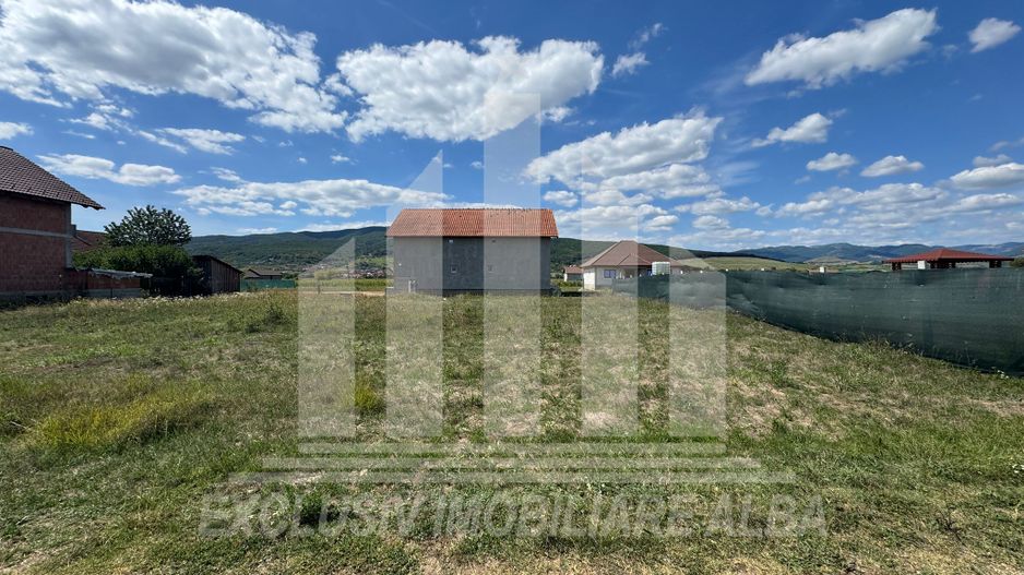 Teren intravilan | 435 mp | 15 ml deschidere | Micesti - Poză 4