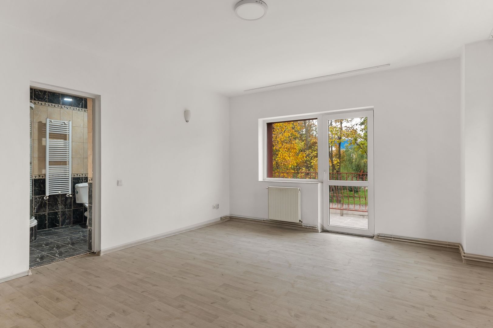 DE INCHIRIAT  Vilă cu 14 camere PIPERA/VOLUNTARI/ROND OMV - Poză 11