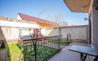 Casa De Vanzare in Palazu Mare - Teren de 455 mp cu Piscina si Garaj - Poză 6