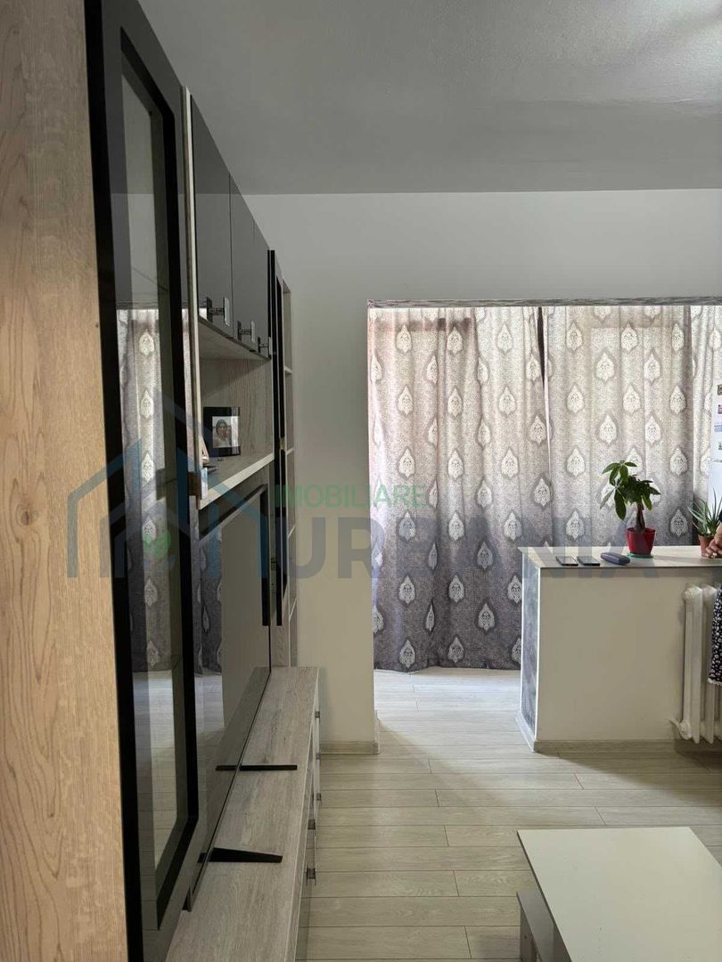Apartament 3 camere de închiriat în Tătărași, zona Ateneu – 480 Euro - Poză 1