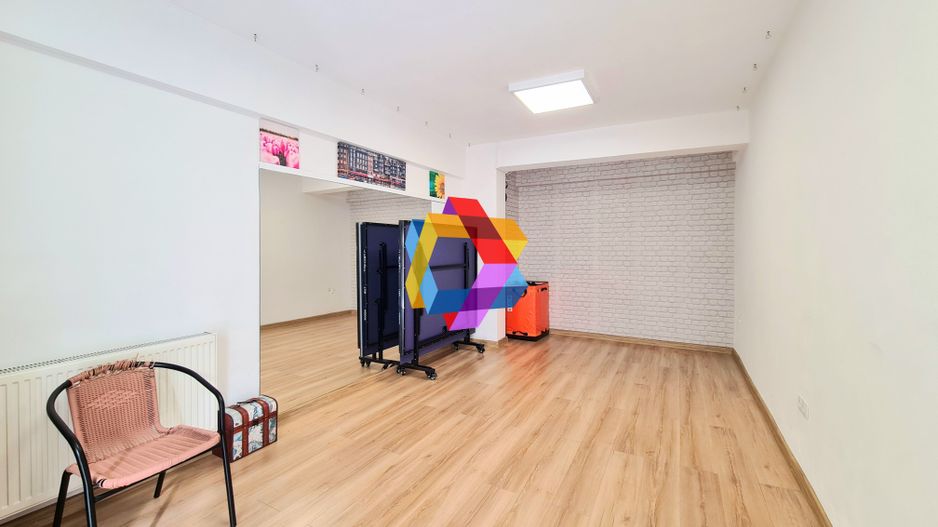 Spatiu comercial de vânzare  Brasov - 45 mp # spatii-comerciale-brasov.ro - Poză 3