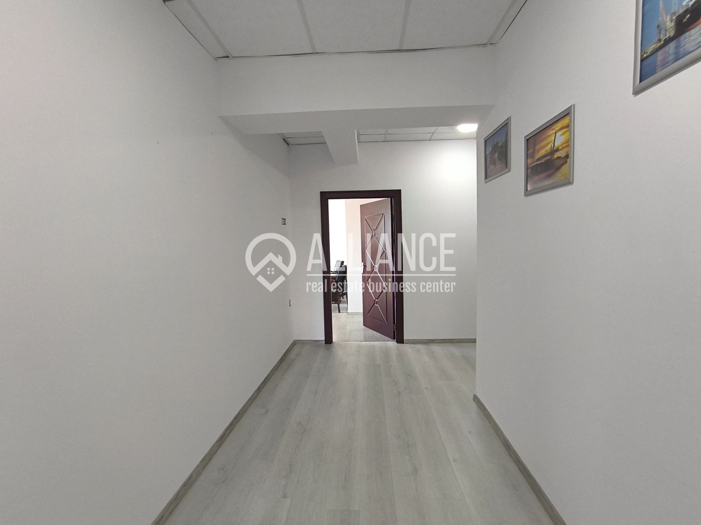CENTRU TOMIS MALL(COD03)- Birouri mobilate si cu cheltuieli incluse ! - Poză 15