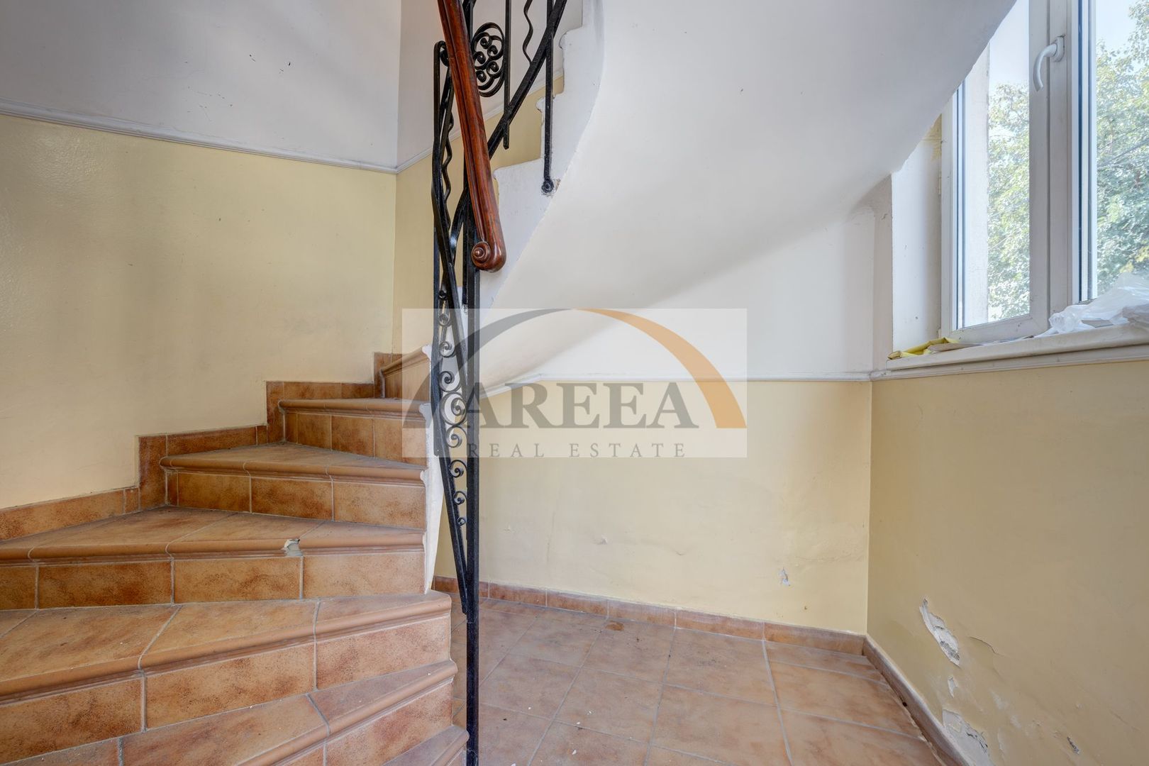 ULTRACENTRAL - Vilă UNICĂ și cu POTENȚIAL uriaș, o poveste de succes - Poză 25