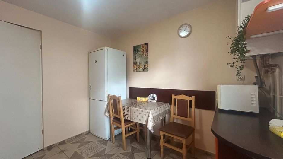 Apartament 3 camere mobilat utilat - Aleea Biruintei - Poză 3