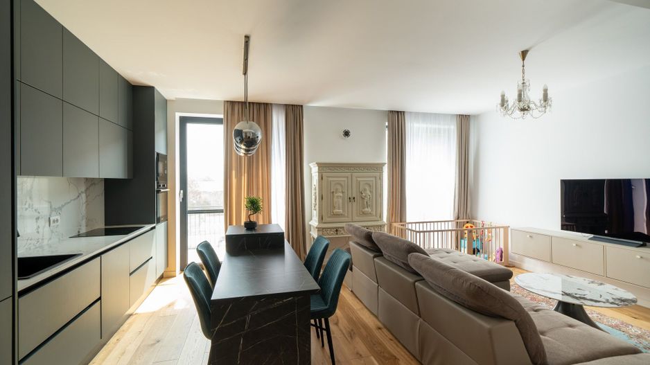 Apartament de 3 camere in Amber Forest - Poză 14