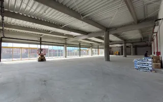 Spațiu comercial de închiriat – 1.200 mp + terasă 350 mp – Cisnădie - Poză 11