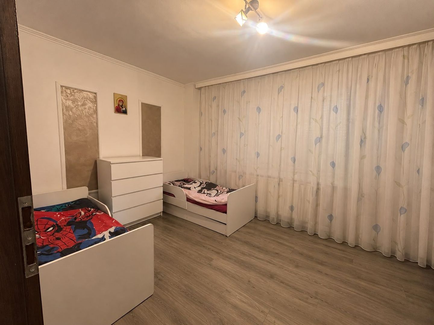 Apartament cu 2 camere de vanzare zona Rogerius, Oradea - Poză 3