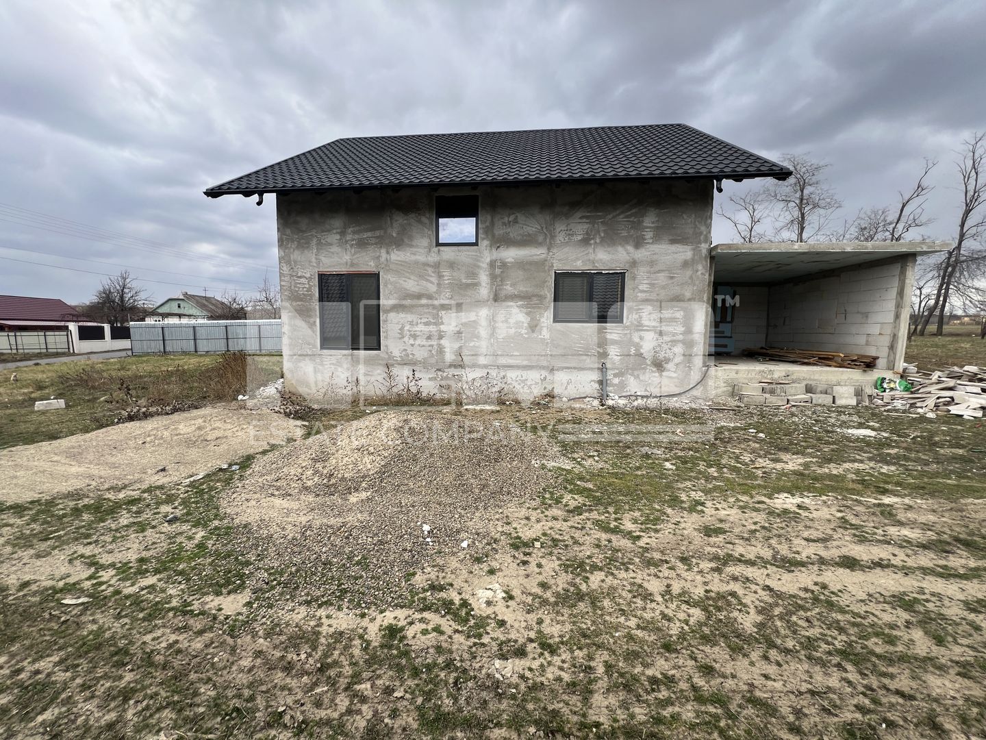 Casa cu 45 de Ari | Salageni | 129.000 Euro - Poză 2