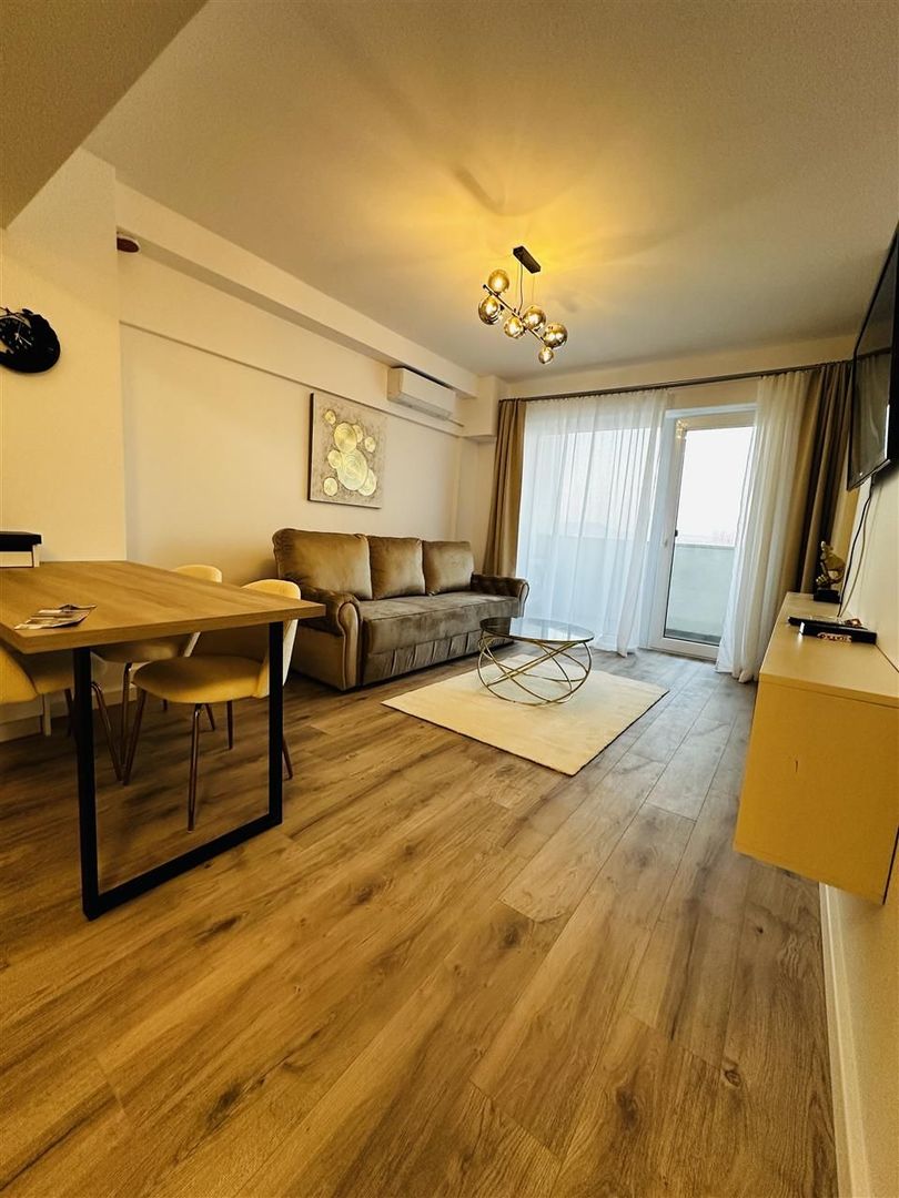 Prima inchiriere  2 camere Nufaru garaj - Poză 1