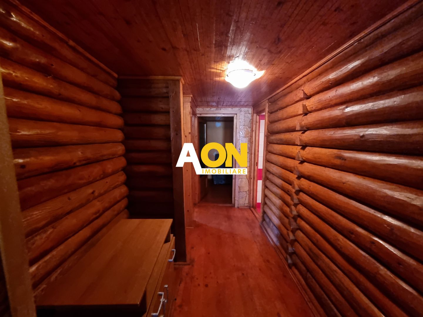 De vanzare casa P+M in stil rustic, 312 mp teren, Barabant - Poză 9