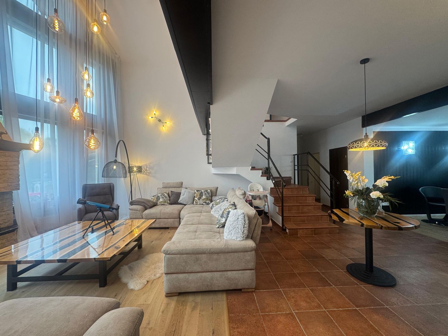 Pensiune deosebită în Bran || priveliște panoramică, facilitati premium - Poză 6
