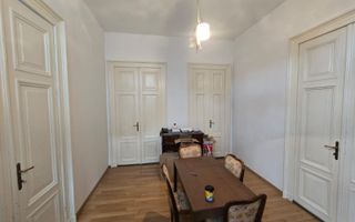 VANZARE CASA 4 CAMERE CURTE PROPRIE GARAJ 175MP UNIRII CARTIER EVREIESC - Poză 3