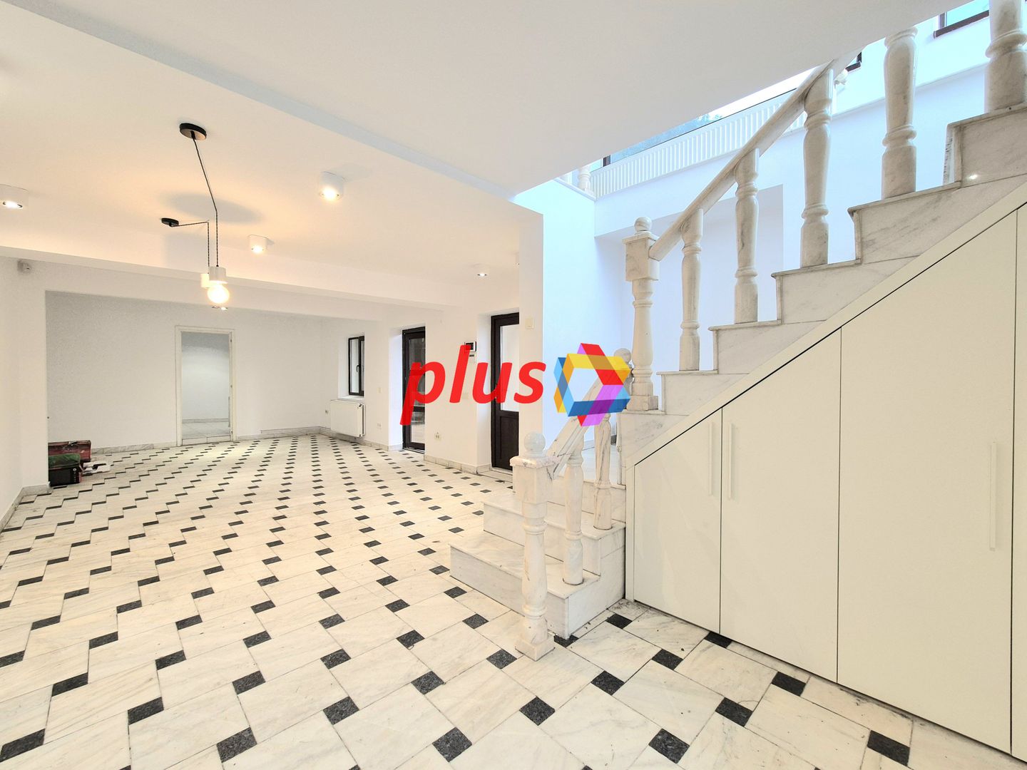 Spatiu comercial la casa- 170 mp plus-imo.ro - Poză 1