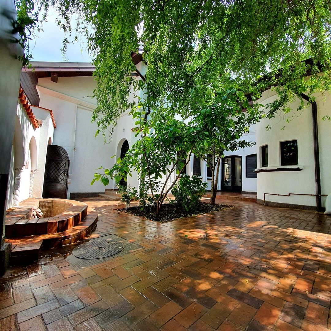 CASĂ DE ÎNCHIRIAT PRETABILĂ REȘEDINȚĂ | ZONA GRĂDINA ICOANEI | - Poză 2