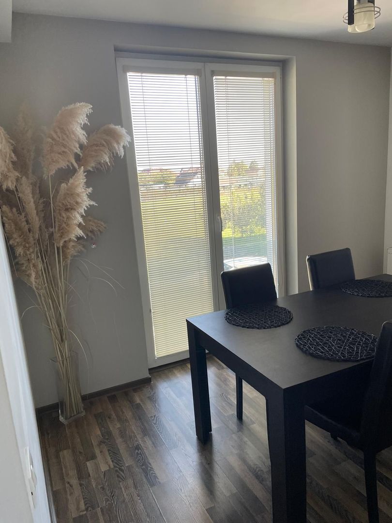 Apartament modern I Loc de parcare I intrare in Dumbravita - Poză 5