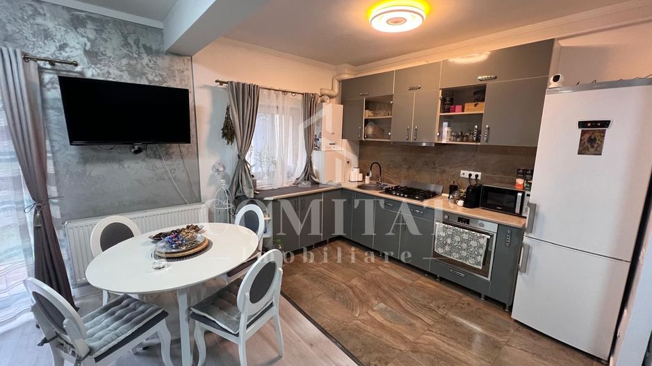 Apartament cochet cu 2 camere | Terasă 27 mp | Zona Vivo - Poză 1