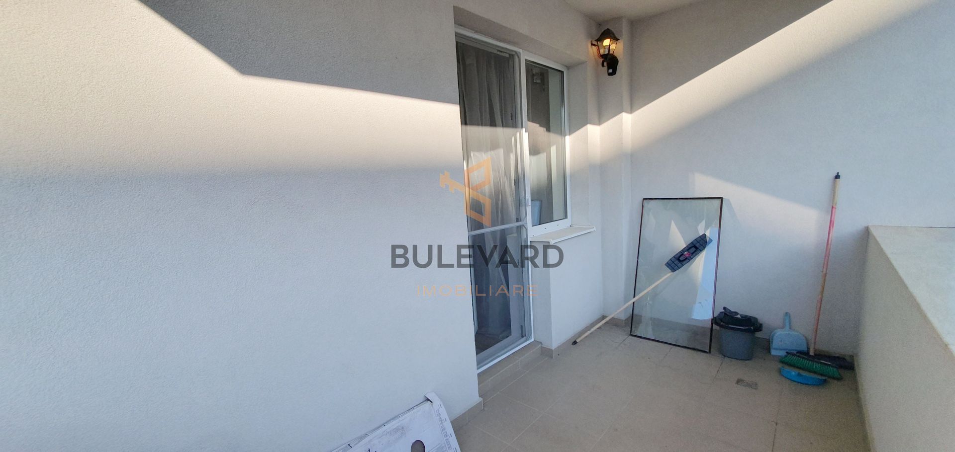 Apartament cu 3 camere si parcare subterana, Zona BMW! - Poză 8