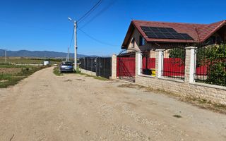Feldioara,teren casa intravilan, utilitati in fata - Poză 1