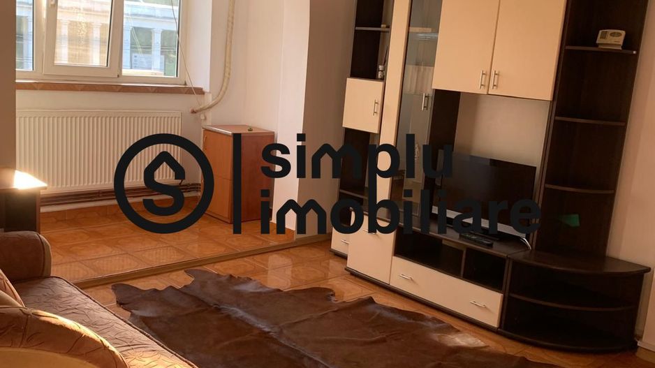 2 camere, etaj 1, centrala, cofetaria Parc - 400 Euro - Poză 1