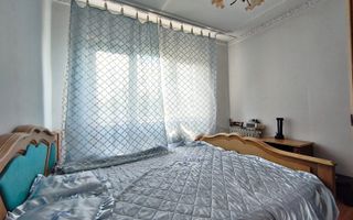 Apartament cu 2 camere de vânzare în zona Rogerius, Oradea - Poză 6