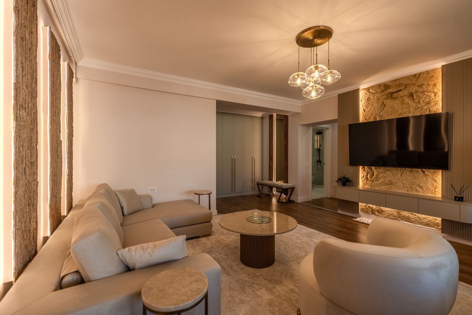 Apartament 2 camere | Mobilat și utilat | - Poză 4