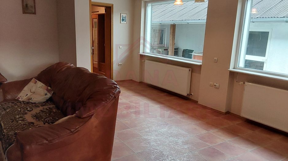 CASĂ P+E, 360 MP, 5 CAMERE\ OȚELU-ROȘU\ZONA GAI - Poză 3