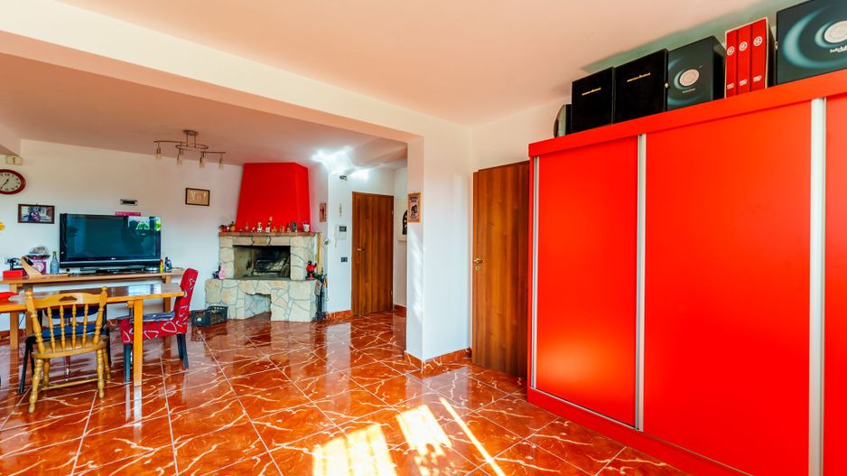 Vilă elegantă tip mediteranean în Zimandul Nou - Poză 6