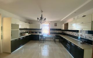 VILĂ PREMIUM DE VÂNZARE | STRADĂ PRIVATĂ | 5 CAMERE | Rasinari - Poză 5