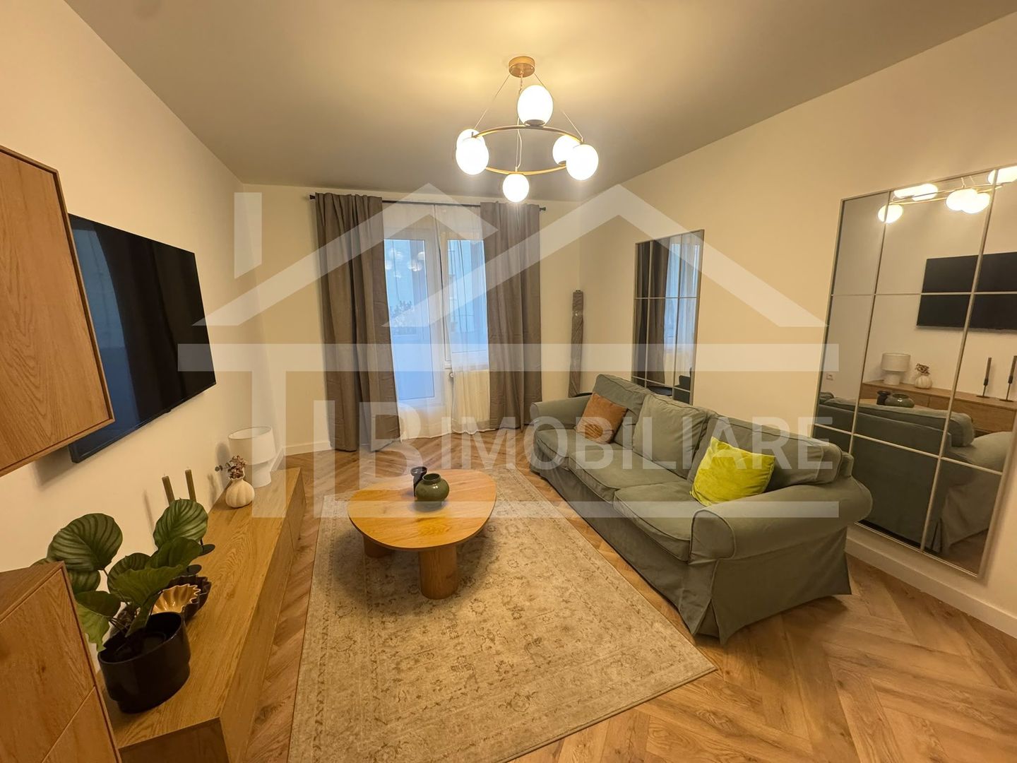 Apartament cu 2 camere, 55 mp, decomandat, Zona UMFST - Poză 1