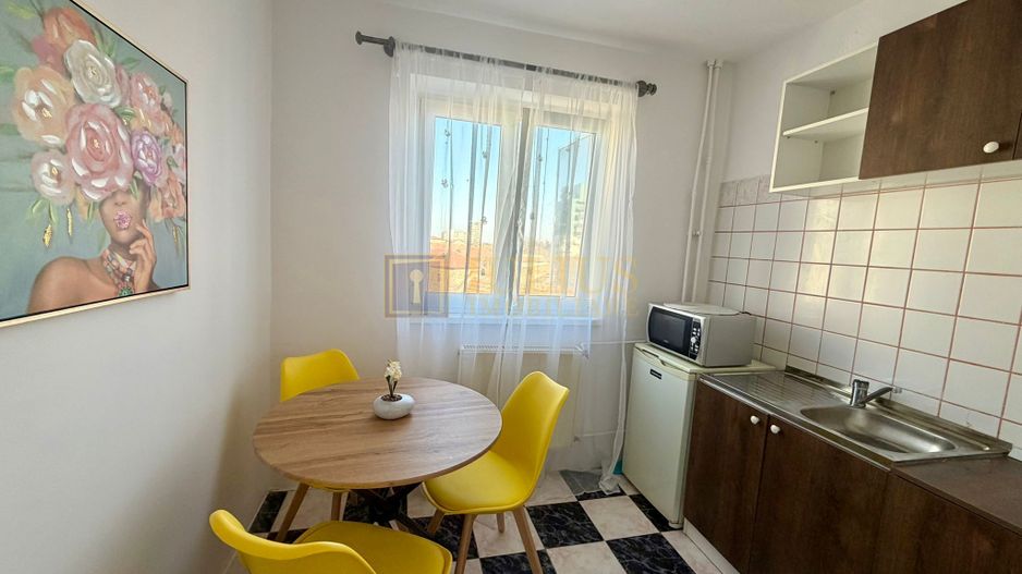 Garsoniera ideala pentru stundenti; situata in Complexul Studentesc, 30mp utili. - Poză 6