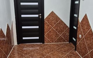 Apartament  spatios 1 camera zona Soarelui - Poză 9