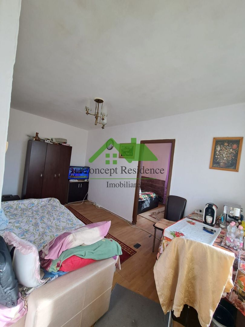Vand apartament 2 camere, zona Vivo Mall - Poză 3