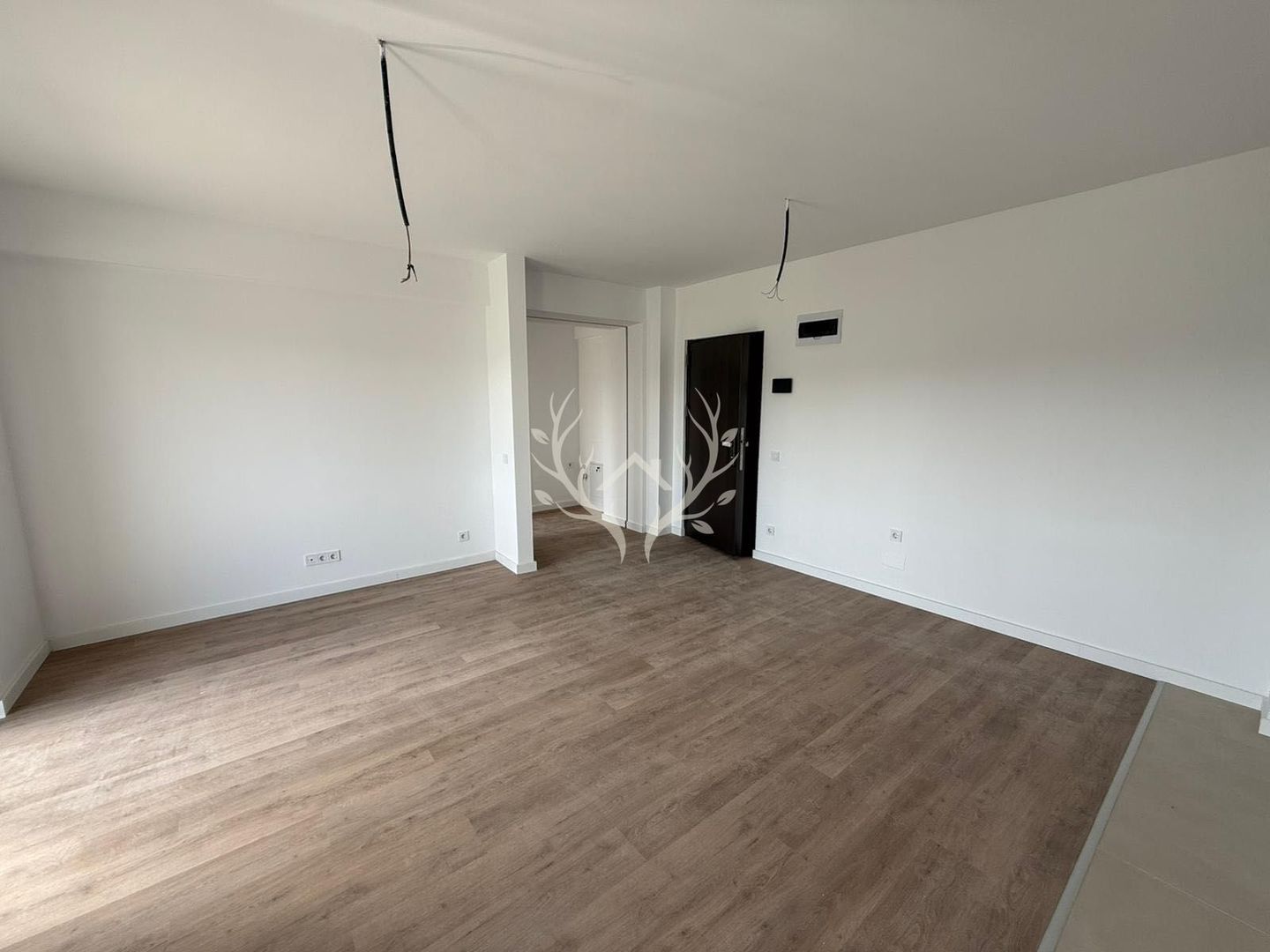 Apartament cu 2 camere, bloc nou, str Tineretului, Floresti - Poză 3