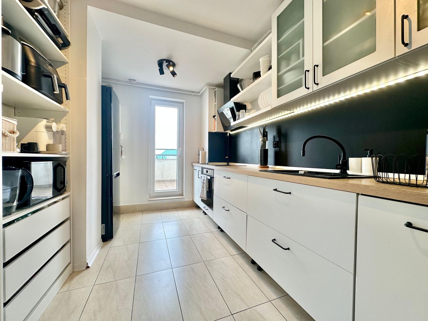 COSMOPOLIS - Apartament cu 3 camere, terasa si 2 locuri de parcare - Poză 11