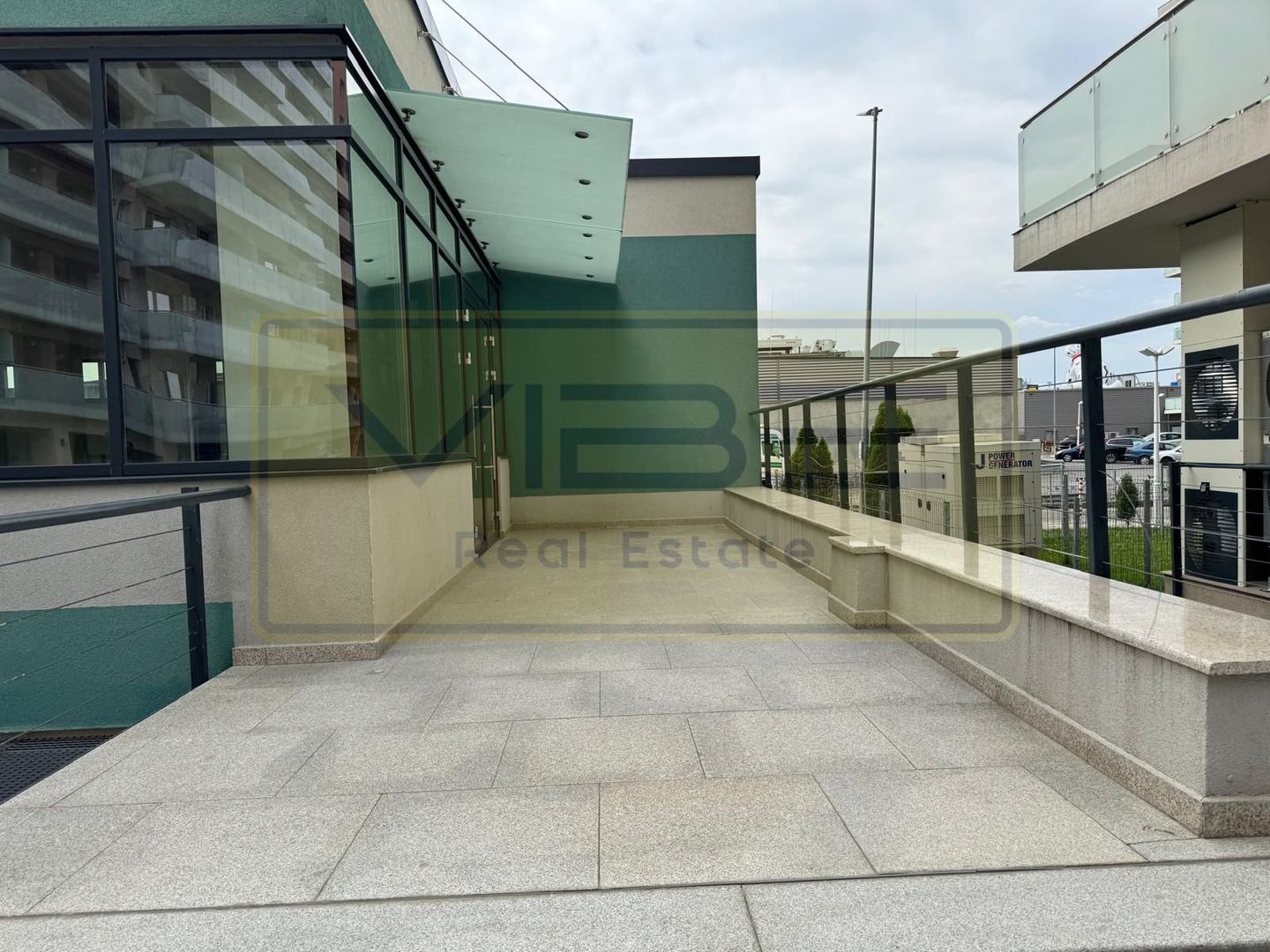 Cladire birouri / comerciala Tudor Vladimirescu-Iulius Mall - Poză 3