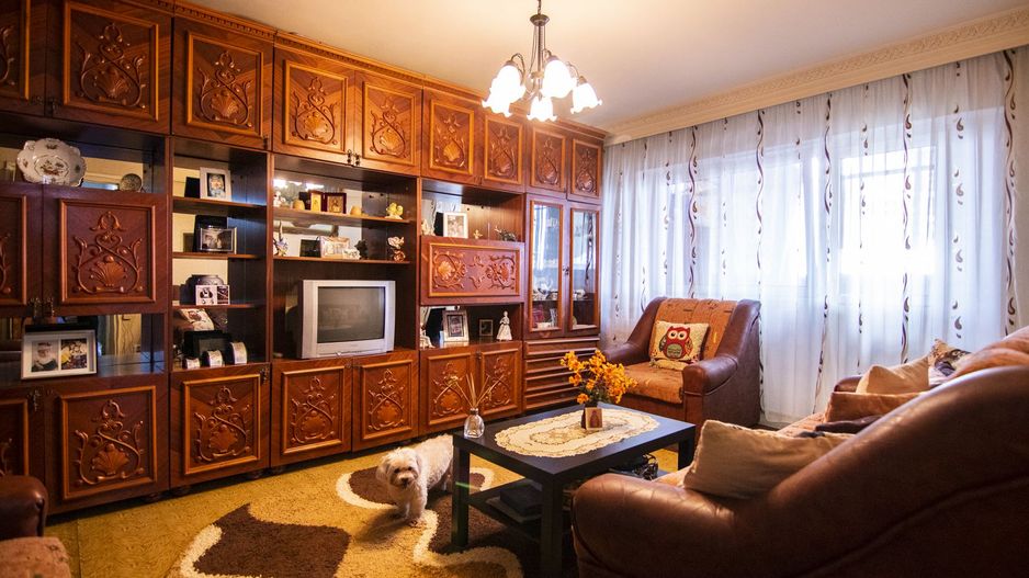 3 Camere La Pret De 2,Decomandat, 79mp, Metroul Lujerului, Posibilitate Centrala - Poză 1