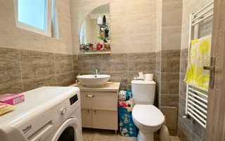 Vila insiruita mobilata si utilata / 4 camere/ 3 Bai / Curte proprie - Poză 7