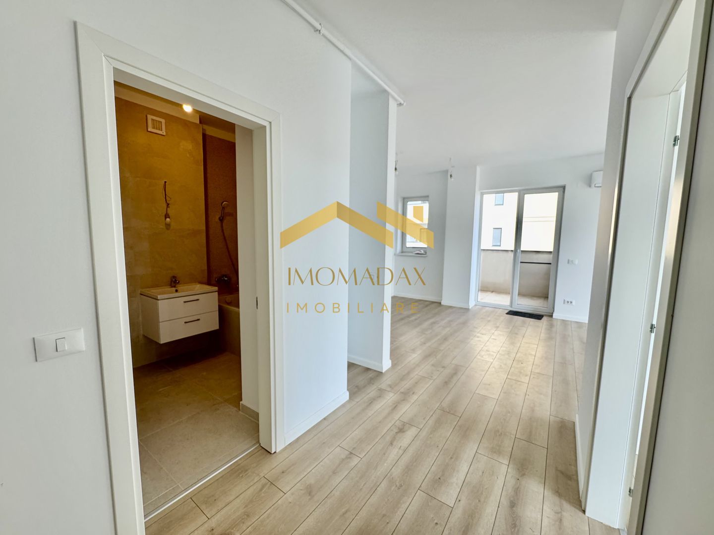 Torontalului-2 Camere-Loc de parcare - Poză 10