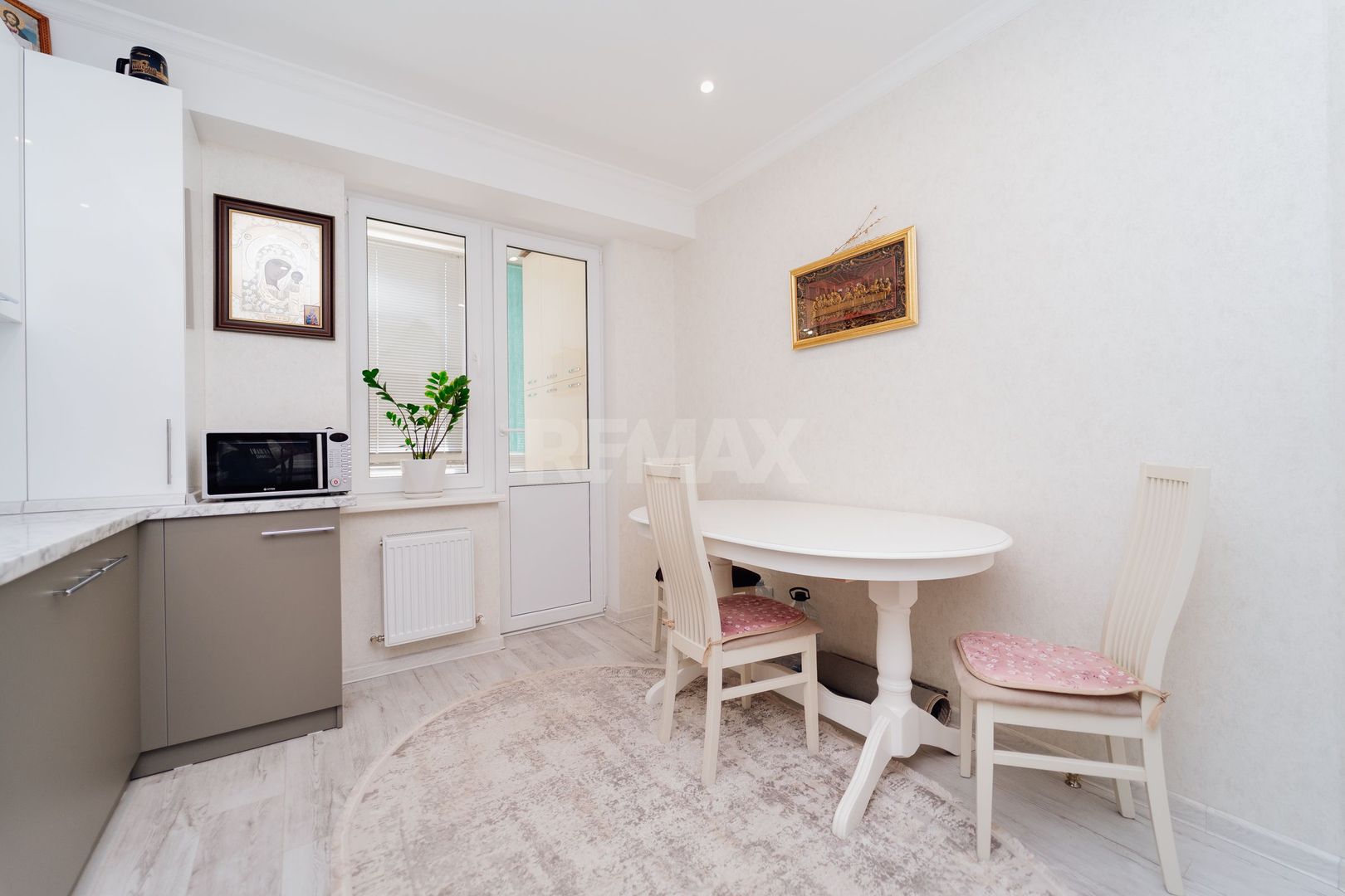 Vând apartament cu 1 cameră. st. Sprincenoaia - Poză 11